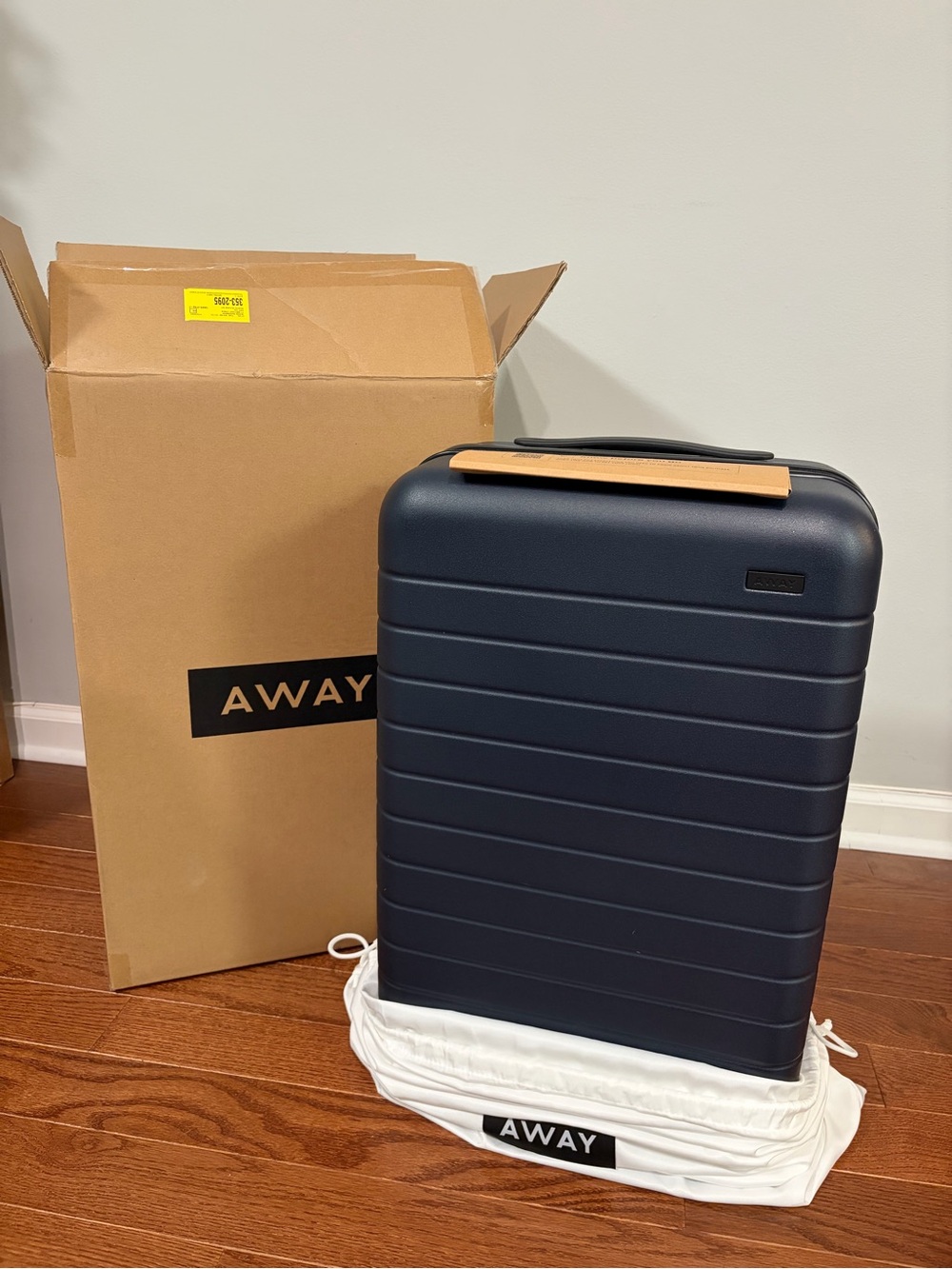 Away The Bigger Carry-On Flex